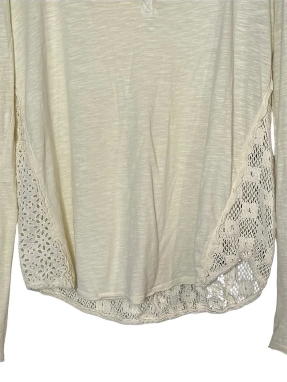 Free People Patchwork Crochet Lace Back Long Sleeve Top Size L Boho Ivory beach